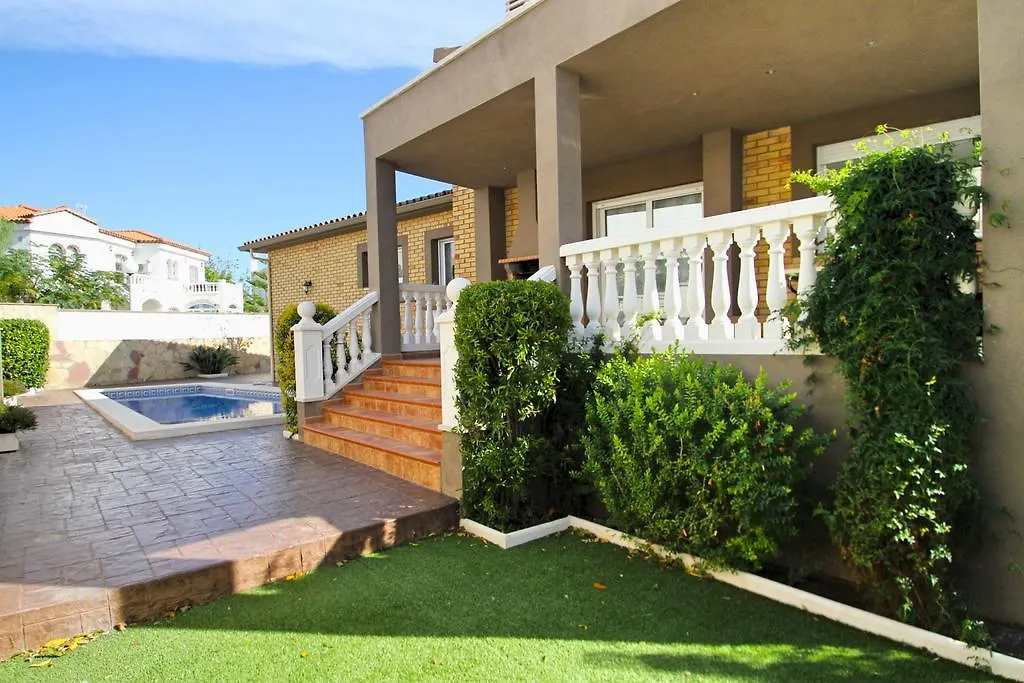 ARENDA Villa Flandes Pino Alto Miami Playa
