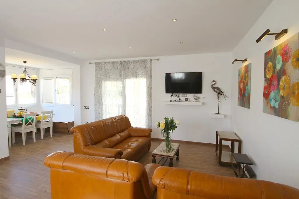 ARENDA Villa Flandes Pino Alto Miami Playa 0*,  Spagna